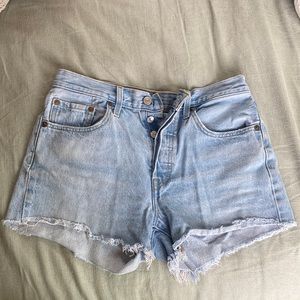 Levis high rise shorts